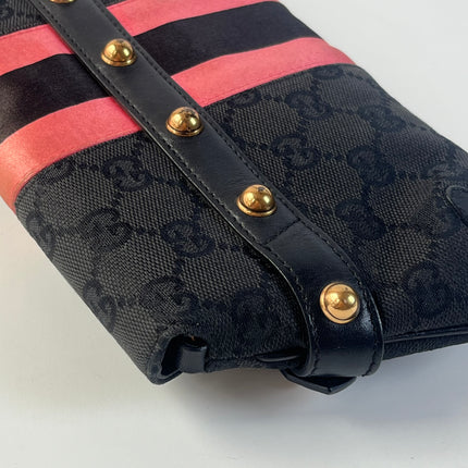 Sac bandoulière clouté en cuir de serpent noir et doré Gucci Horsebit 1955 Small