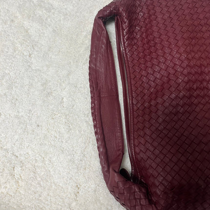 Bottega Veneta Veneta Hobo Burgundy Leather Bag Maxi 50cm