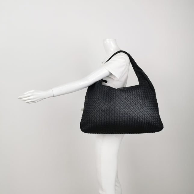 Bottega Veneta Veneta Hobo Maxi Black Leather 52-54cm