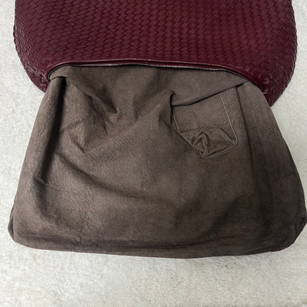Bottega Veneta Veneta Hobo Burgundy Leather Bag Maxi 50cm
