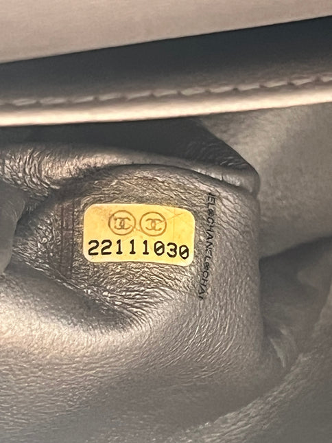 Chanel Classic Flap Medium 2016 Metallic Grey Pixel Effect Calfskin Leather Silver Hardware