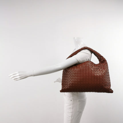 Bottega Veneta Hop Hobo Medium Leather Brick Red 46cm
