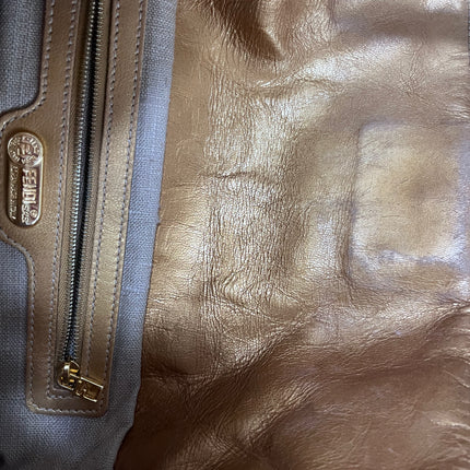 Sold FENDI Baguette Glitter beads Lilac