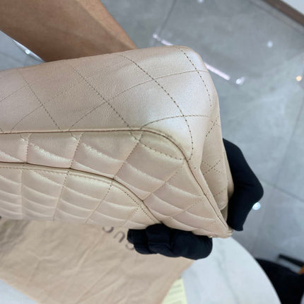 Sold Chanel Timeless/ Classic Flap Medium Gold