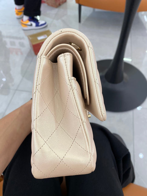Sold Chanel Timeless/ Classic Flap Medium Gold