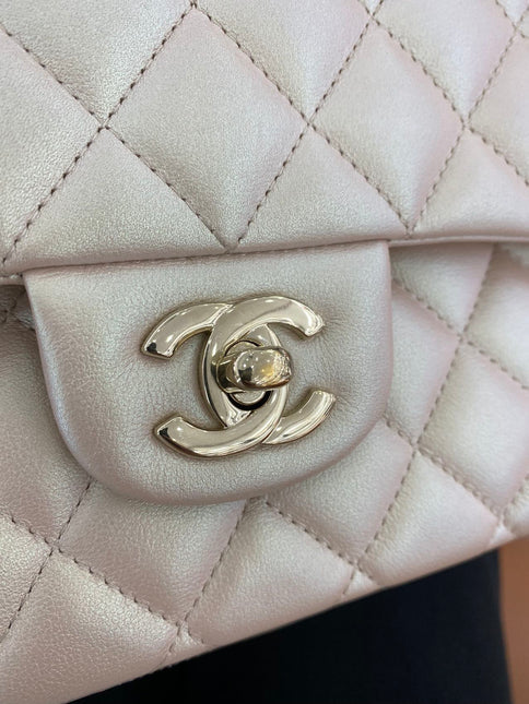 Sold Chanel Timeless/ Classic Flap Medium Gold