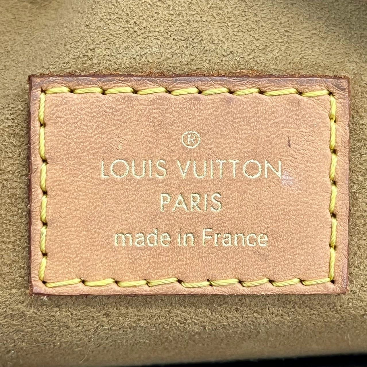 Louis Vuitton 展示品BOÎTE CHAPEAU SOUPLE MM 帆布斜背包(M52294-咖