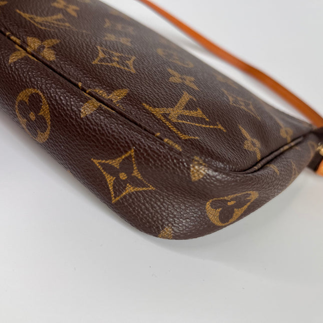Sold Louis Vuitton pochette accessoires classic brown