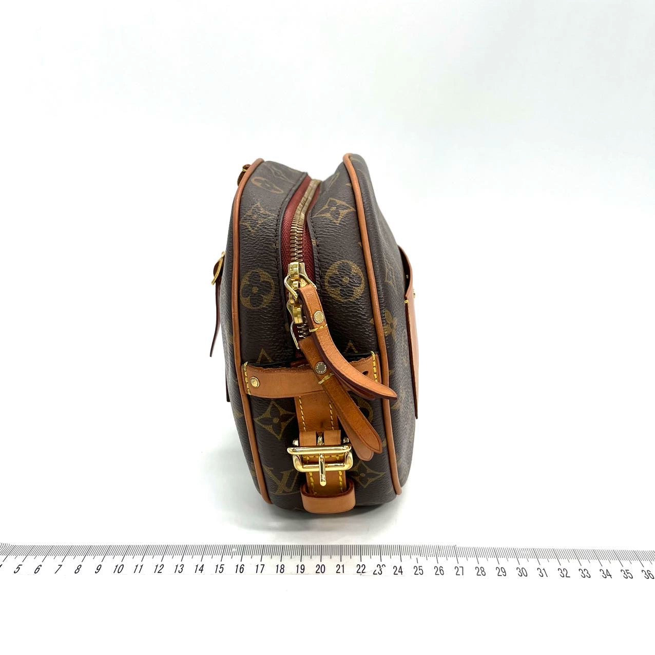 Louis Vuitton Boîte Chapeau Souple Leather Crossbody Bag MM