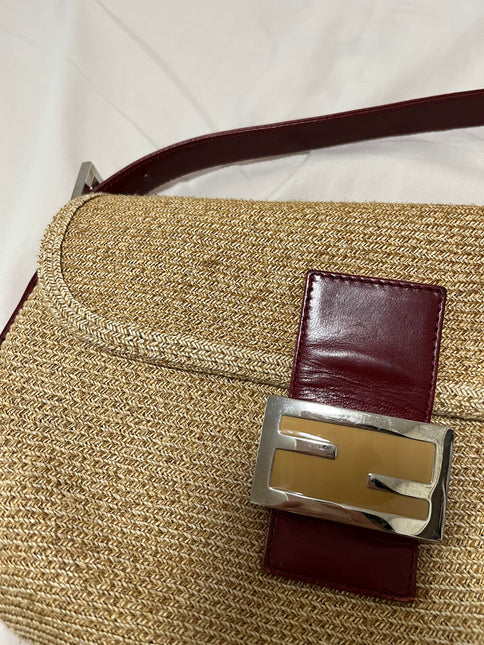 Sold Fendi Baguette Straw Raffia bag with leather lining