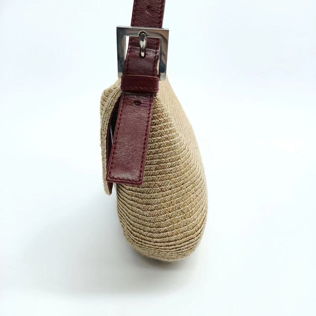 Sold Fendi Baguette Straw Raffia bag with leather lining