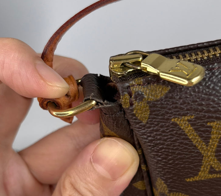 Sold Louis Vuitton pochette accessoires classic brown