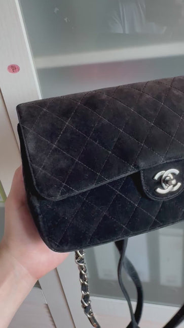 Chanel Black Velvet Shoulder Flap Backpack Vintage Silver HW, 1996