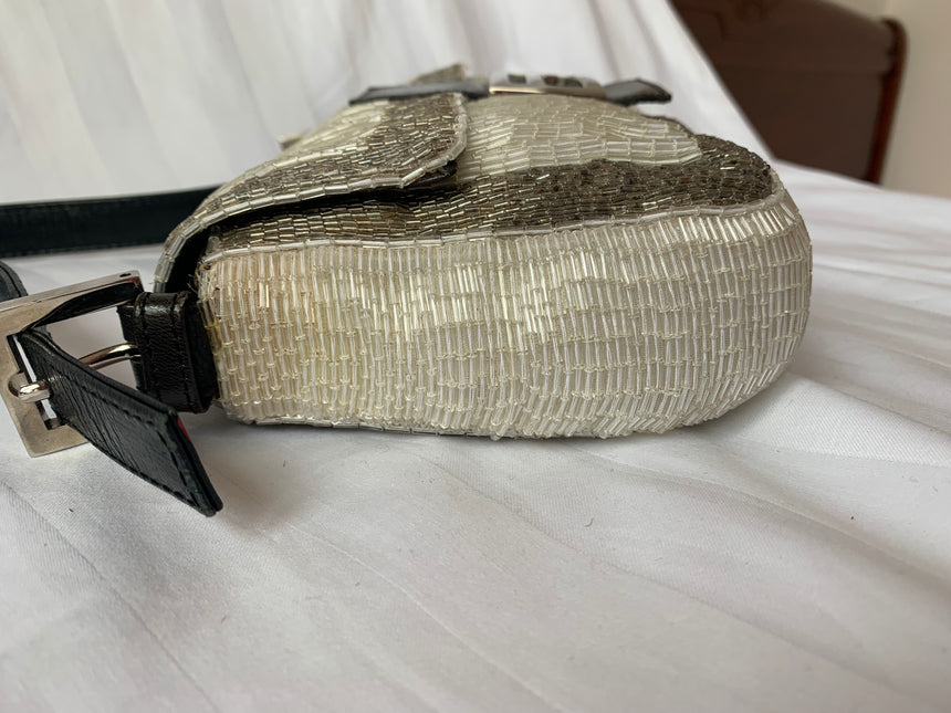 Sold Fendi Baguette Glitter white and grey