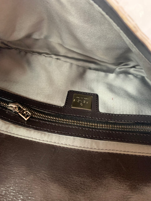 Sold Fendi Baguette Glitter white and grey
